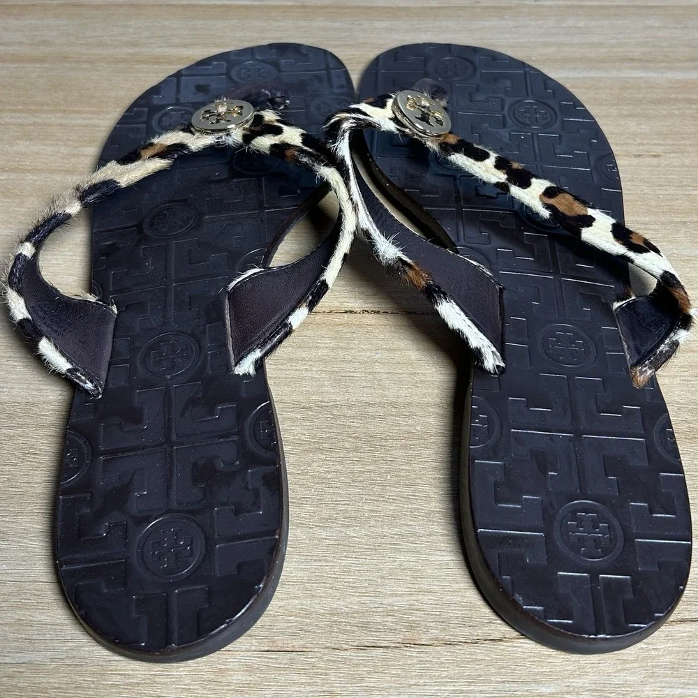 Tory Burch Pony Hair Black Brown Leopard Thong Logo Medallion Slip On Sandals